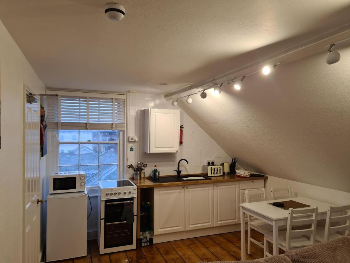 The Loft Apartment Уеймут Екстериор снимка